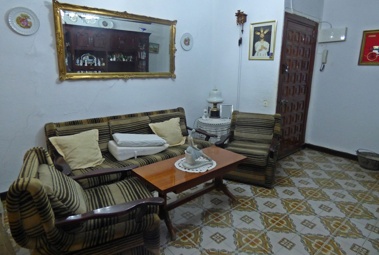 SALON SOFA ANTES